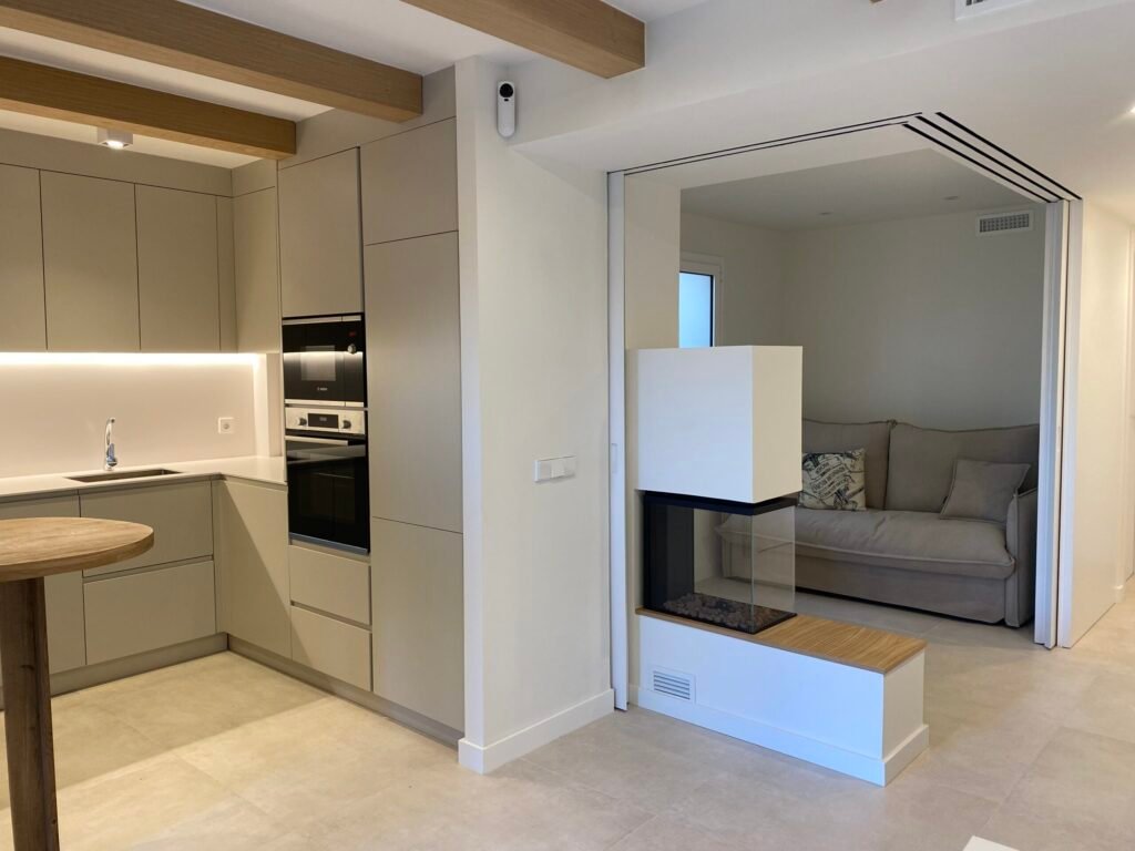 habitacion amueblada elegante